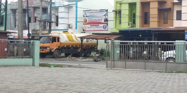 Gudang pengolahan CPO ilegal3