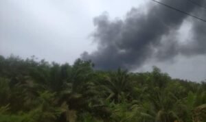 dapur minyak ilegal terbakar