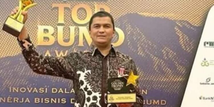 Dirut Perumda Tirtanadi Kabir Bedi.