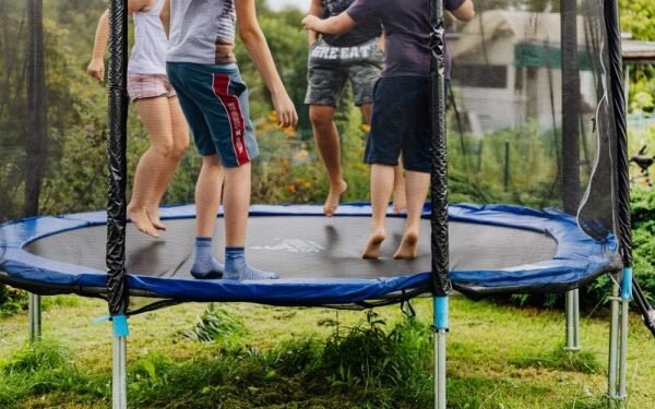 Ini Dia Manfaat Trampolin Bagi Kesehatan