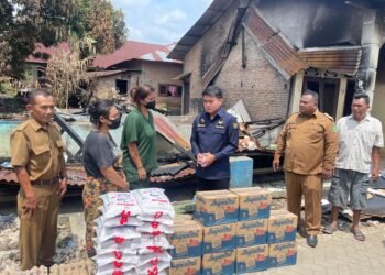 Gerak Cepat, Ricky Anthony SH Bantu Korban Kebakaran di Langkat
