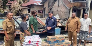 Gerak Cepat, Ricky Anthony SH Bantu Korban Kebakaran di Langkat