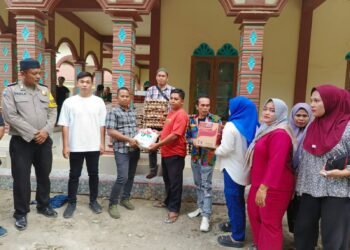 Ramadhan 1445 H, PT MTJ Bagikan 450 Paket Bahan Pangan Kepada Warga Sekitar