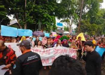 Ribuan Massa Demo di Kejari Langkat, Kordinator Aksi : TRP Tidak Terlibat TPPO