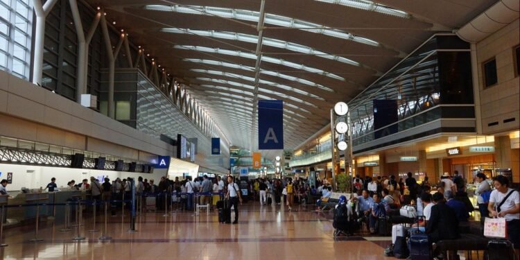 6 Bandara Terpadat di Dunia, Menyingkap Kepadatan dan Kesibukan Global