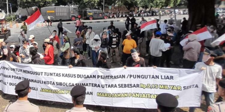 Demo di KPK, AMPPUH Minta Tangkap Jamaluddin Pohan dan Marojahan Panjaitan