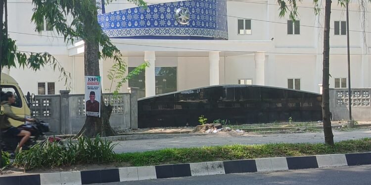 Ketua STKIP Al Maksum Ditahan Kejatisu, Mahasiswa Ketir-Ketir