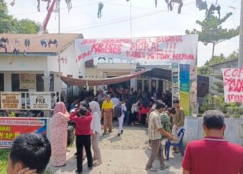 Bra Bergantungan!! Warga Serapuh Asli Tolak Permohonan Maaf Kades