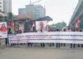 AMPPUH Demo Mabes Polri Minta Tangkap Masinton Pasaribu terkait Laporan Dugaan Kekerasan Perempuan