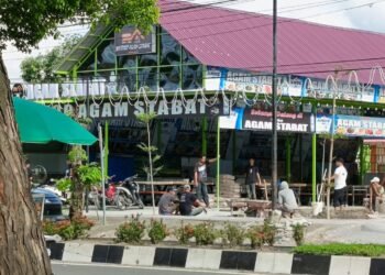 Parah!!! Pengelola Warkop Agam Stabat Tak Bayar Upah Pekerja