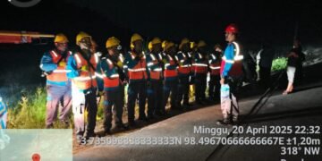 5 Tiang Listrik Tumbang Ditabrak Alat Berat PTPN, 20 Personel ULP PLN Stabat Dikerahkan