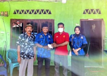 Duka Stabat, Luka Kita Semua : Ricky Anthony Bantu Keluarga PA Nainggolan dengan Tali Asih