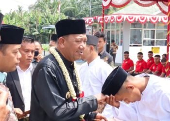 HUT RI ke-80, Bupati bersama Kepala UPT Pemasyarakatan se-Langkat Serahkan Remisi Warga Binaan