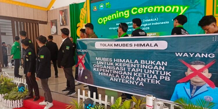 Diduga Ada Kecurangan, Mubes PB HIMALA Indonesia Ricuh