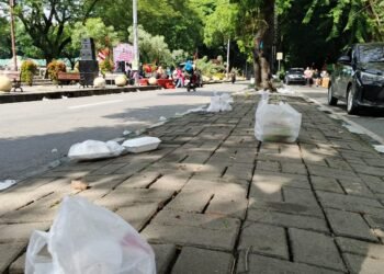 Warga Resah, Aktivitas CFD di Stabat Tinggalkan Tumpukan Sampah