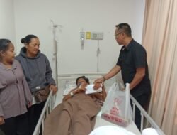 Ricky Anthony Bantu Perobatan Yatim Piatu Korban Gigitan Monyet