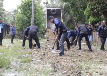 Respons Cepat Ricky Anthony di Langkat: Perbaiki Jalan ke Masjid Pakai Dana Pribadi