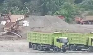 Galian C yang diduga Ilegal di Dusun Selese, Desa Sematar, Kecamatan Bahorok, Langkat yang meresahkan warga sekitar.