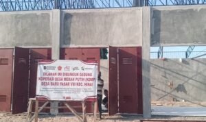 Kopdeskel Merah Putih di Desa Baru Pasar VIII yang diduga mencuri tengangan arus listruk PLN